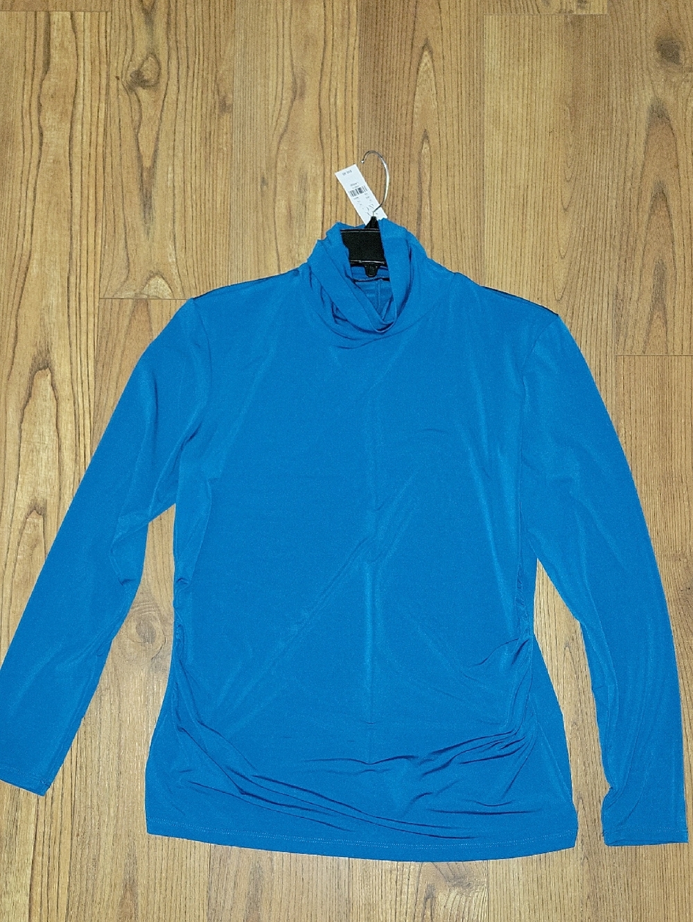 New York & Company Electric Blue Turtleneck Top